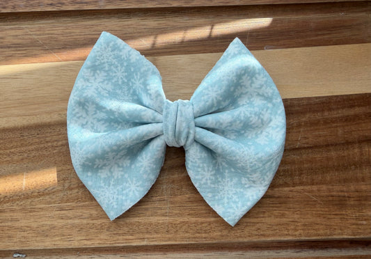 5” Snowflake Bow