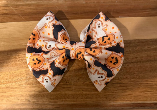 5” Spooky Bow