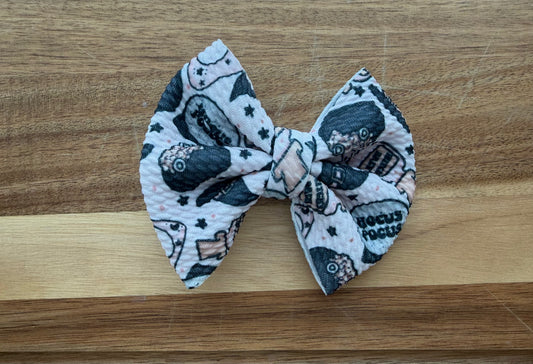 4” Hocus Pocus Bow